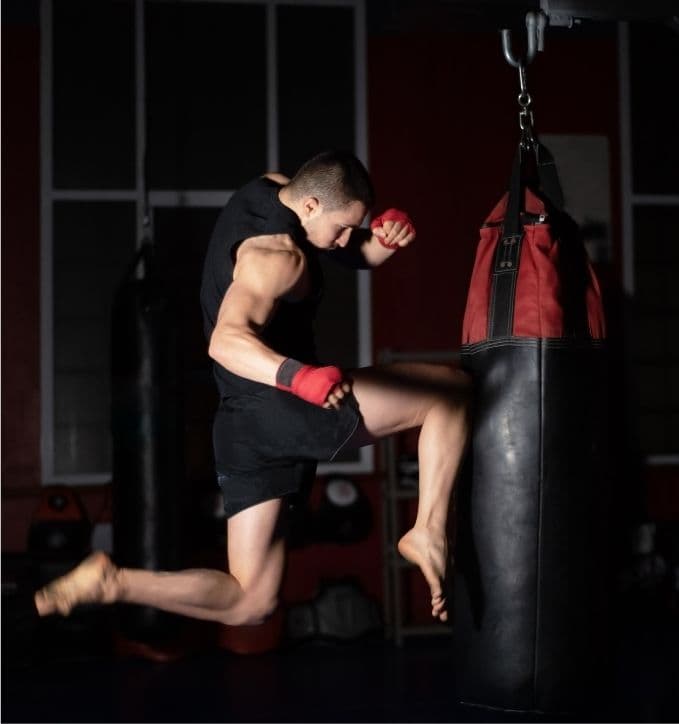 Kickboxing class at Dragon Health & Fitness Footscray